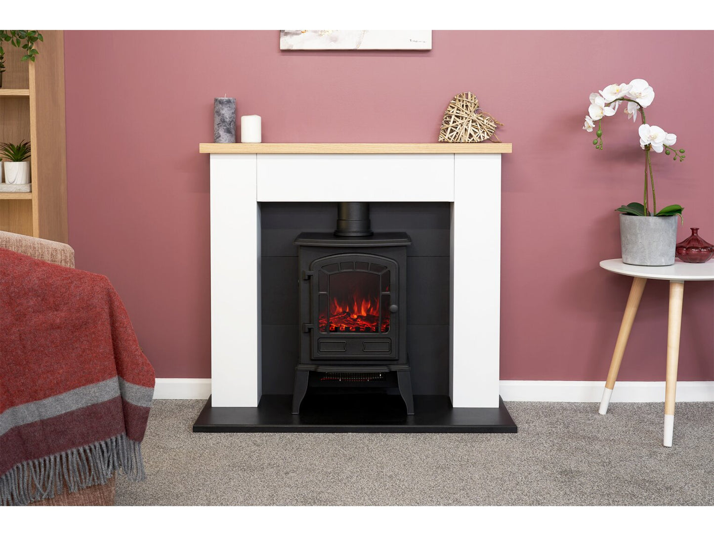 Chester Fireplace in Pure White with Sureflame Ripon Electric Stove in Black, 39 Inch