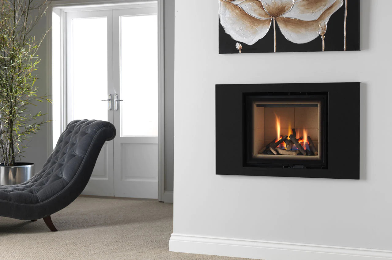 ETHOS 550 Gas Fireplace - Remote Controlled